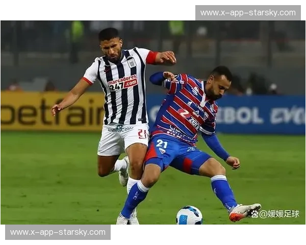 蓝红军团的荣耀之火：圣洛伦索VS坦珀利，一场灵魂深处的南美足球博弈